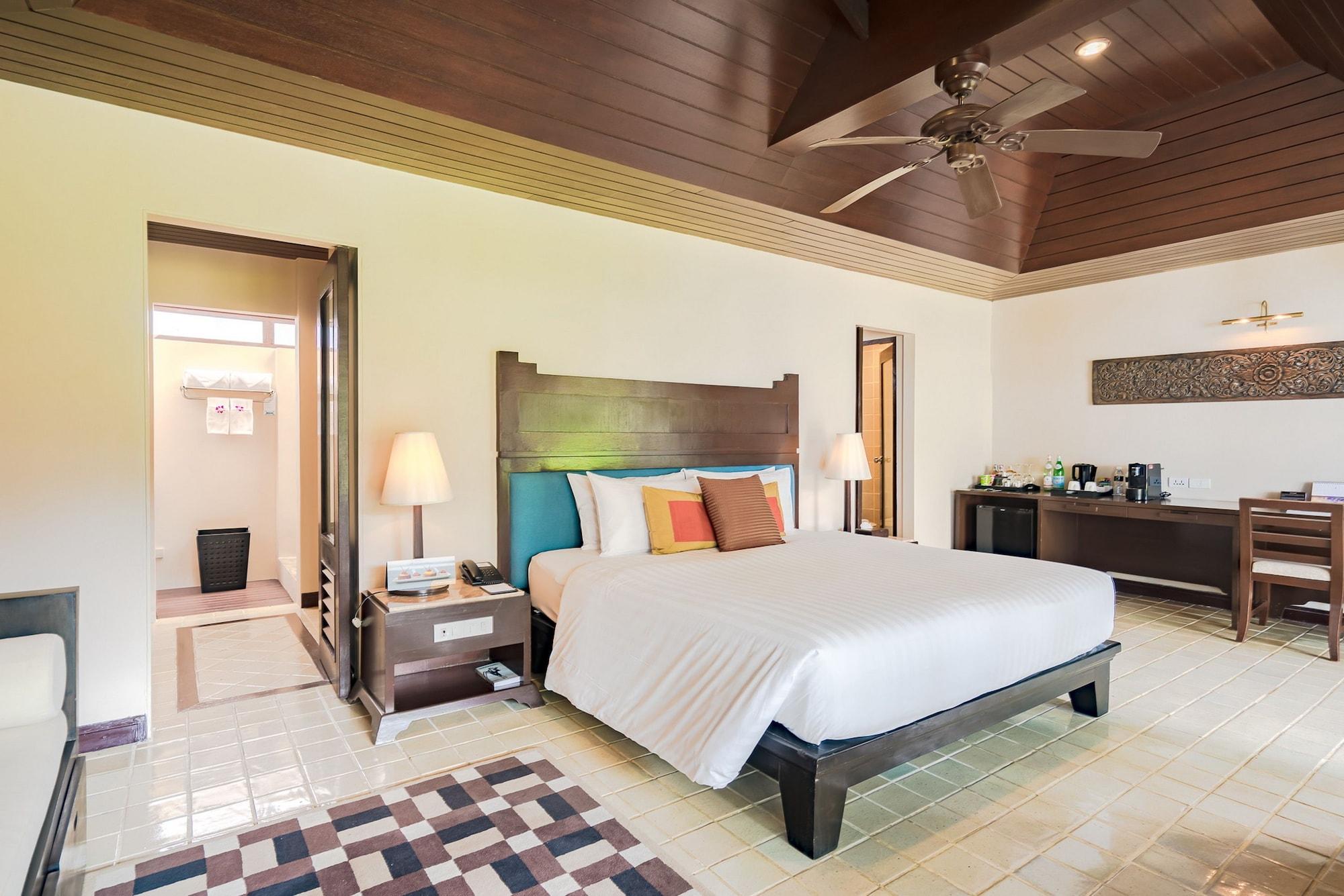 Impiana Beachfront Noi, Koh Samui Resort Chaweng